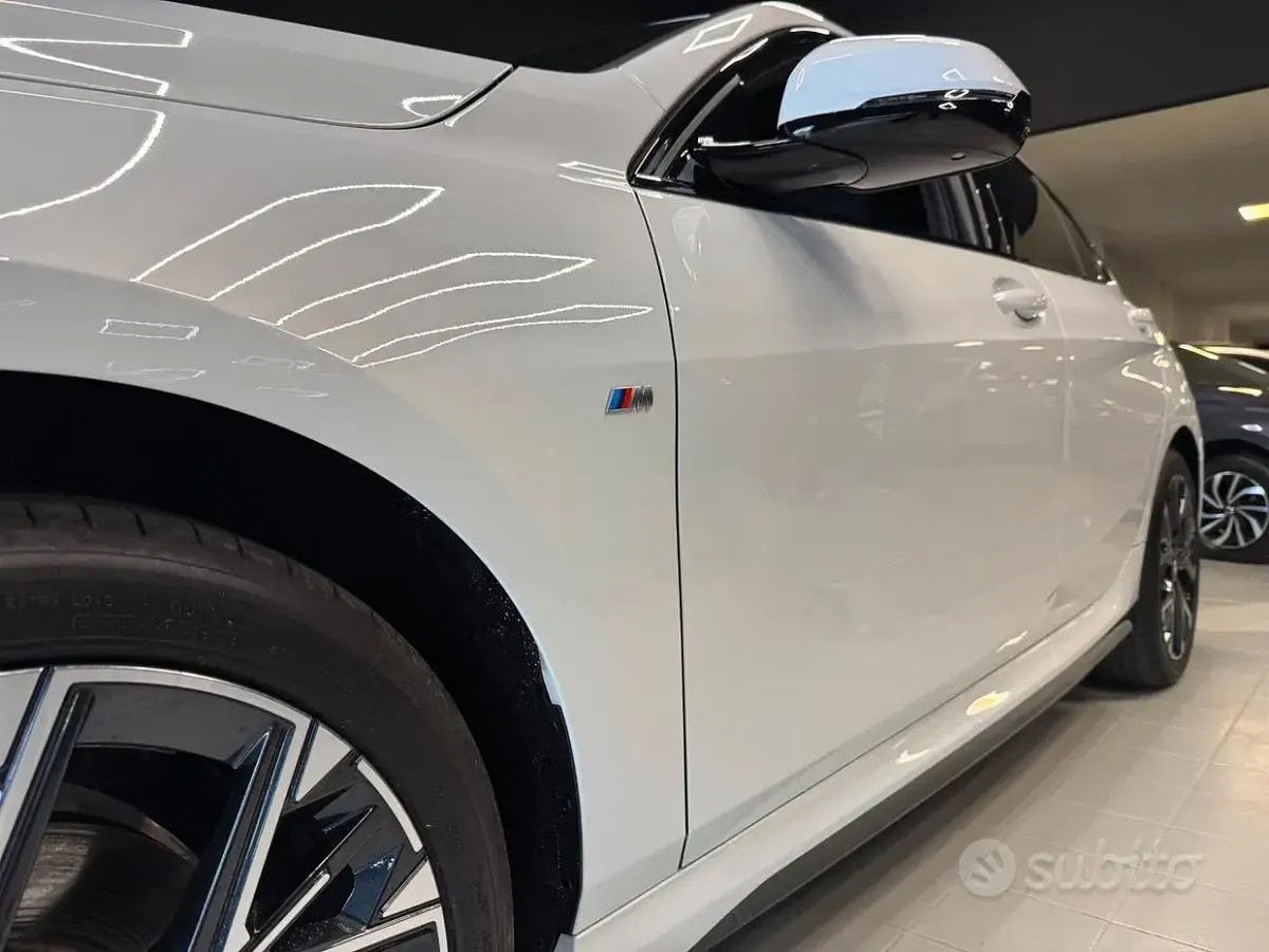 Usata BMW 118 M Sport 150 CV (110 kW) 2024 Bianco met Utilitaria