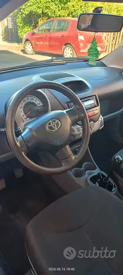 Usata Toyota Aygo 69 CV (50 kW) 2010 Utilitaria