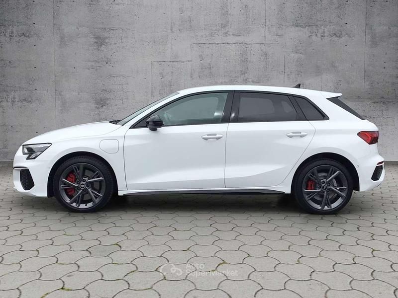 Usata Audi A3 S-Line 150 CV (110 kW) 2021 Bianco Berlina