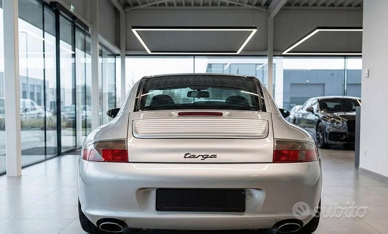 Usata Porsche 996 320 CV (235 kW) 2002 Grigio Coupé