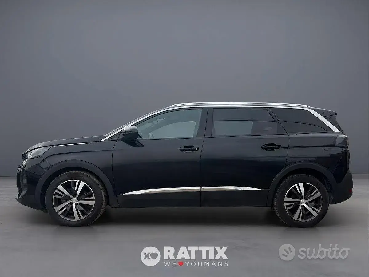 Usata Peugeot 5008 Allure 131 CV (96 kW) 2024 Nero perla SUV