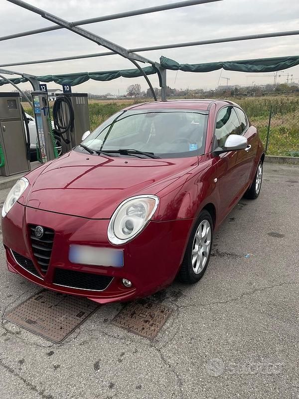 Usata Alfa Romeo MiTo 95 CV (69 kW) 2011 Rosso Utilitaria
