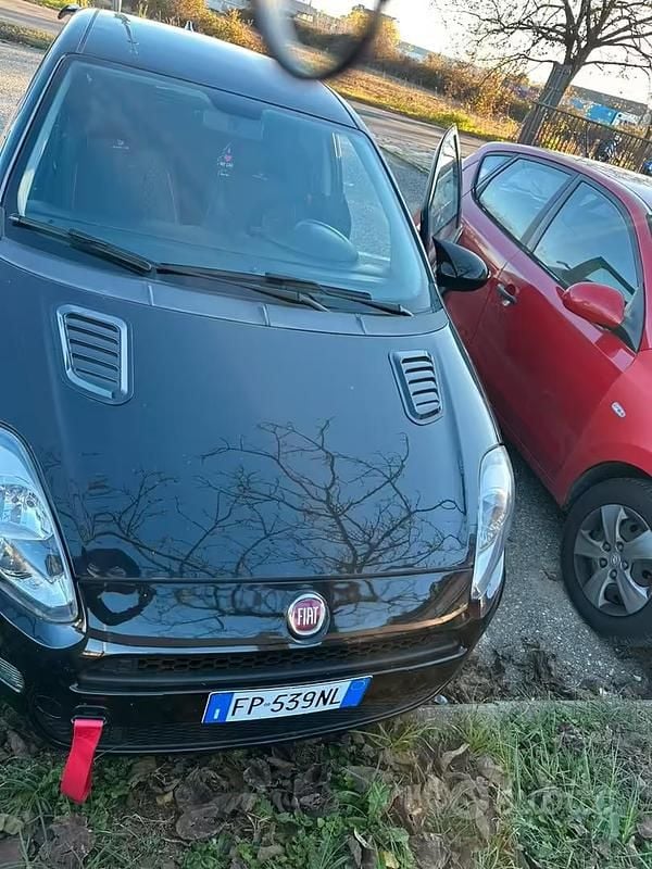 Usata Fiat Grande Punto S 69 CV (50 kW) 2018 Nero Utilitaria