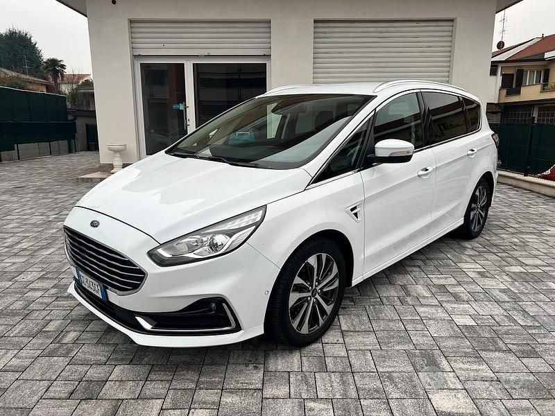 Usata Ford S-MAX Titanium 150 CV (110 kW) 2020 Bianco Monovolume