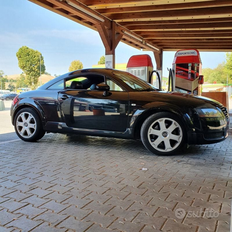 Usata Audi TT 180 CV (132 kW) 2001 Nero Coupé