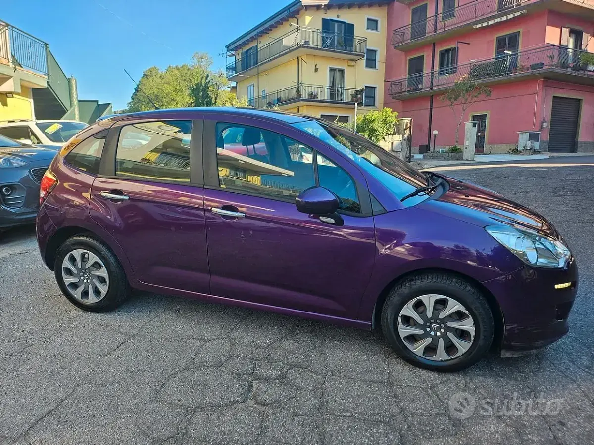 Usata Citroën C3 PureTech 68 CV (50 kW) 2015 Viola Berlina