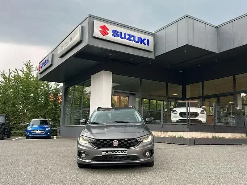 Usata Fiat Tipo Lounge 120 CV (88 kW) 2019 Other Station wagon