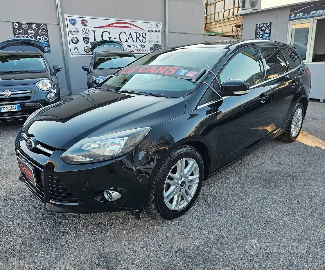 Usata Ford Focus Titanium 115 CV (84 kW) 2013 Nero Station wagon