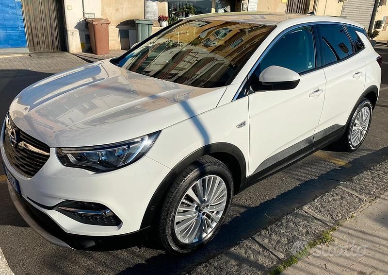 Usata Opel Grandland X 130 CV (95 kW) 2018 Bianco SUV
