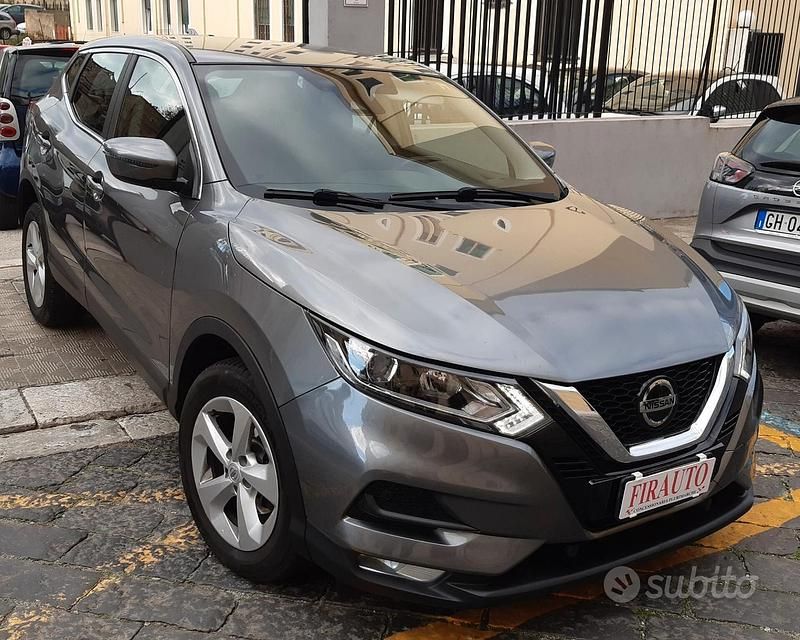 Usata Nissan Qashqai 115 CV (84 kW) 2020 Grigio SUV