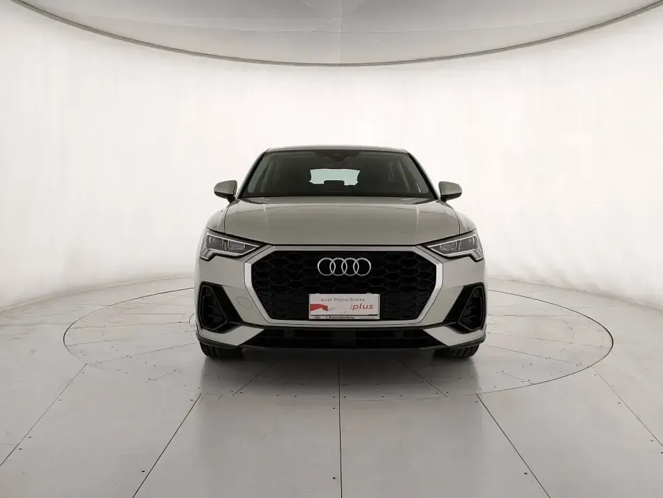 Usata Audi Q3 Sportback Business Plus 150 CV (110 kW) 2022 Grigio SUV