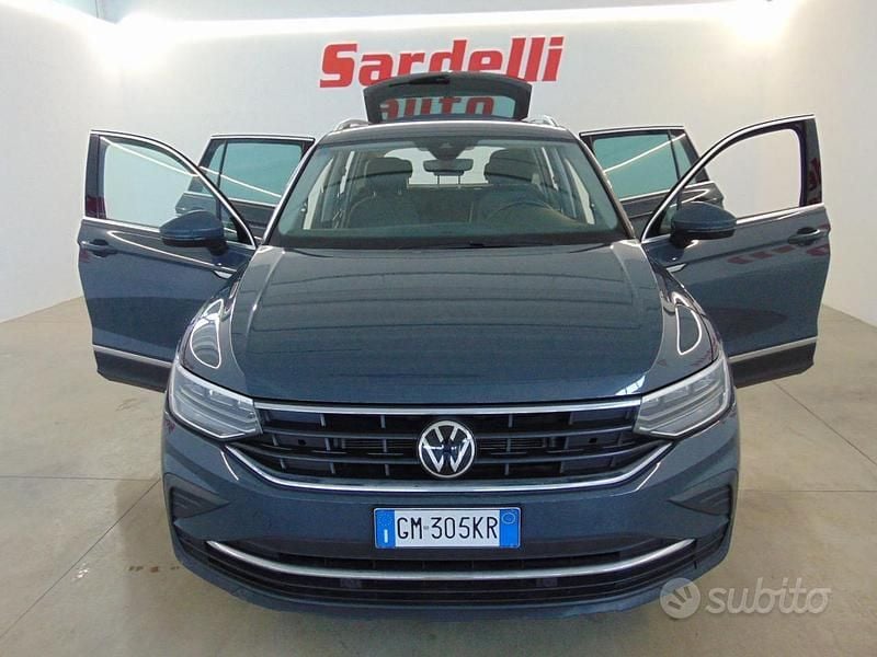 Usata VW Tiguan Life 150 CV (110 kW) 2022 Grigio SUV