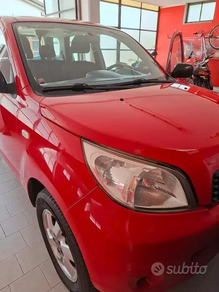 Usata Daihatsu Terios 86 CV (63 kW) 2010 Rosso SUV