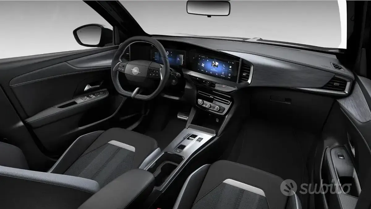 Nuova Opel Mokka 136 CV (100 kW) 2025 Gray SUV
