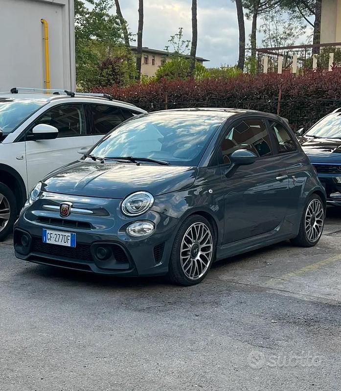 Usata Abarth 595 145 CV (106 kW) 2021 Grigio Utilitaria