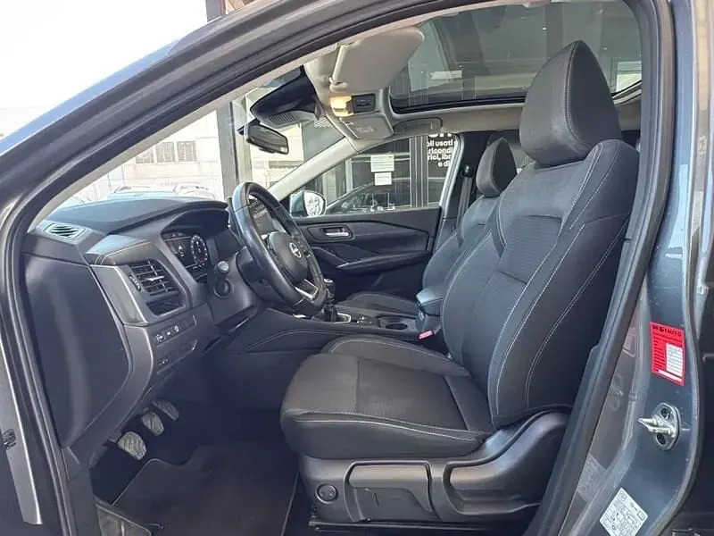 Usata Nissan Qashqai N-Connecta 140 CV (102 kW) 2023 Grigio SUV
