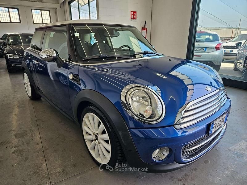 Usata Mini Cooper D Hype 111 CV (81 kW) 2012 Blu/azzurro Utilitaria