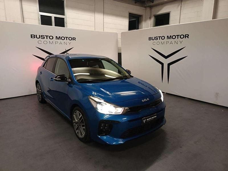 Blu / metallizzato Usata 2021 Kia Rio GT-Line Tre volumi | 13.900 € (Buon prezzo) - Immagine 1/4