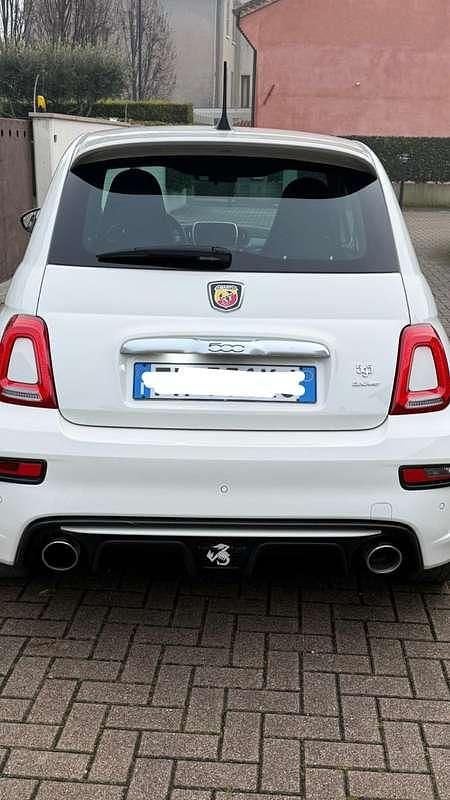 Usata Abarth 595 Turismo 165 CV (121 kW) 2017 Bianco Utilitaria