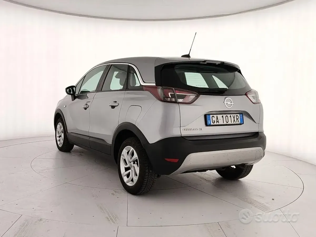 Usata Opel Crossland X Innovation 120 CV (88 kW) 2020 Grigio SUV