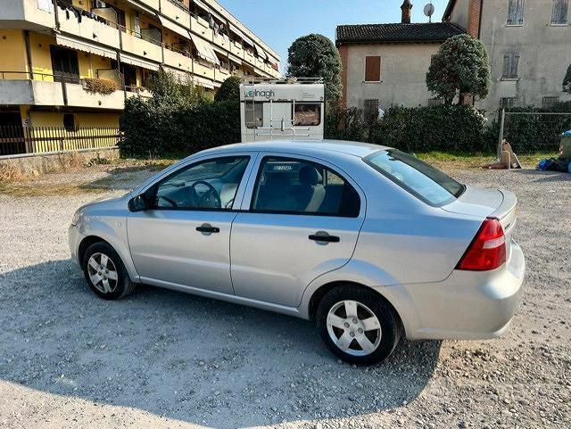 Usata Chevrolet Aveo LT 84 CV (61 kW) 2008 Argento Utilitaria