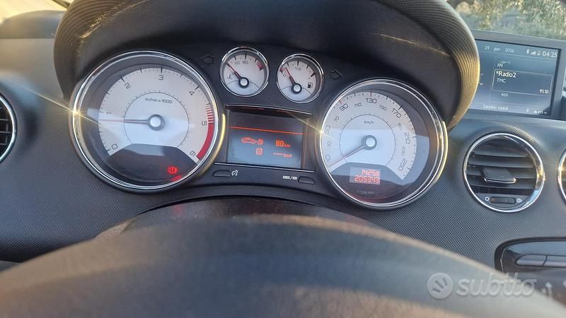 Usata Peugeot 308 CC Allure 163 CV (119 kW) 2014 Bianco Cabrio