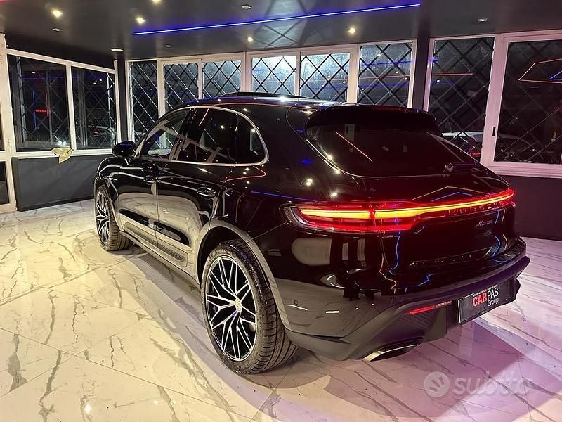 Usata Porsche Macan 265 CV (194 kW) 2023 Nero SUV