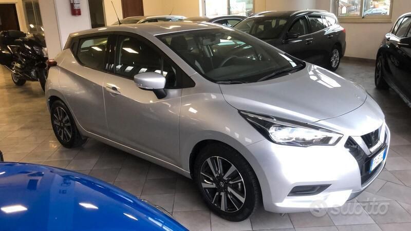 Usata Nissan Micra Acenta 71 CV (52 kW) 2018 Argento Utilitaria