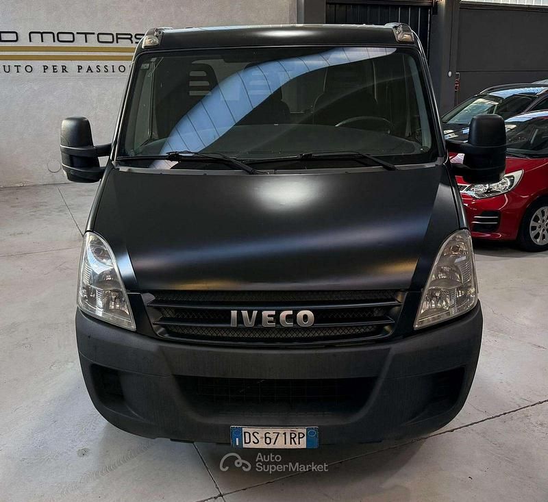 Usata Iveco Daily 116 CV (85 kW) 2009 Nero Utilitaria