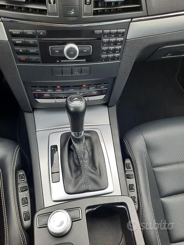 Gebraucht Mercedes E350 Avantgarde 231 PS (169 kW) 2010 Weiß Coupé