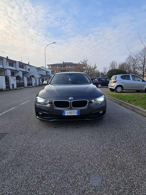 Usata BMW 318 Advantage 150 CV (110 kW) 2017 Station wagon