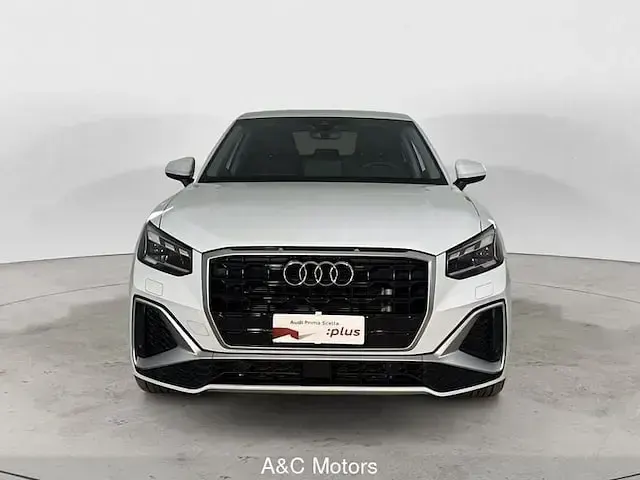 Usata Audi Q2 S-Line 150 CV (110 kW) 2025 Bianco SUV