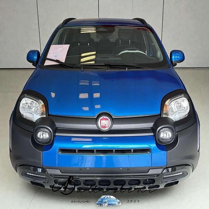 Usata Fiat Panda Cross Cross 69 CV (50 kW) 2025 Blu Utilitaria