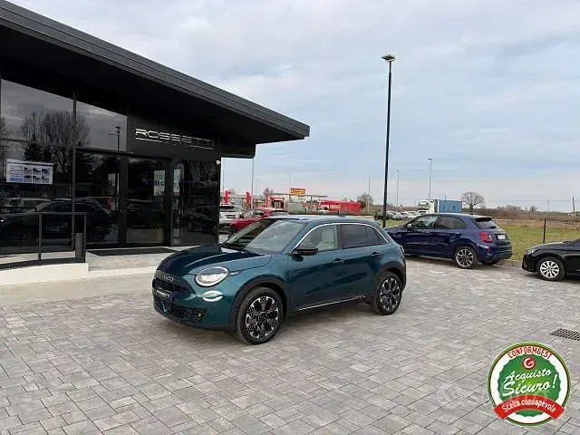 Usata Fiat 600 La Prima 101 CV (74 kW) 2025 Verde SUV
