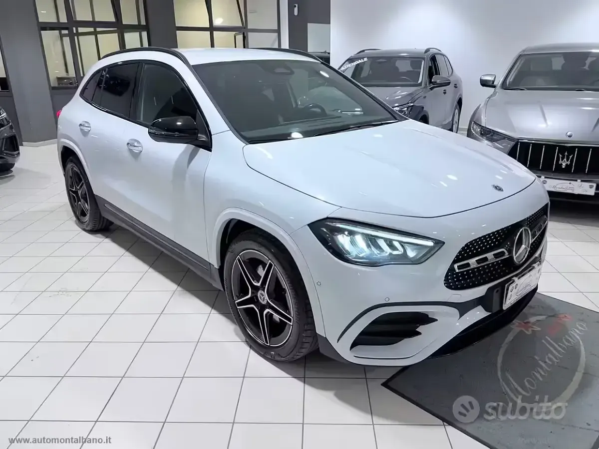 Usata Mercedes GLA200 AMG Line Premium 150 CV (110 kW) 2023 Bianco SUV