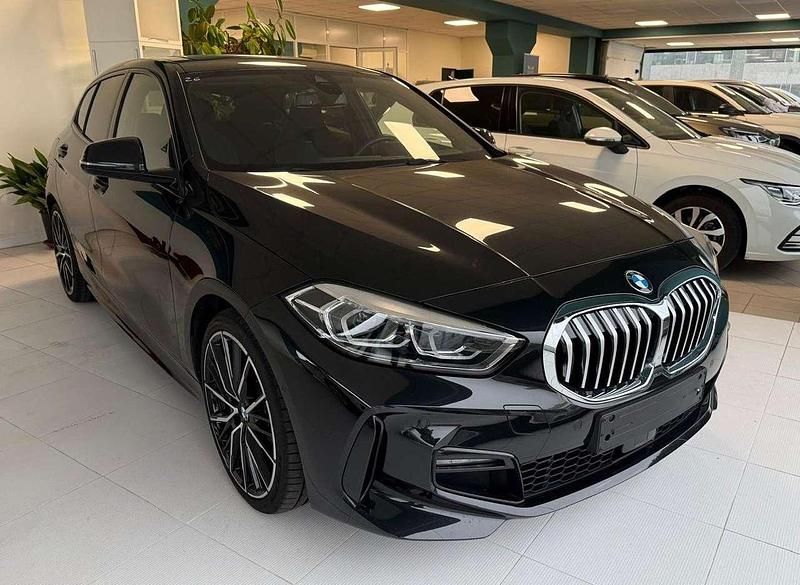 Usata BMW 118 M Sport 150 CV (110 kW) 2024 Nero Utilitaria