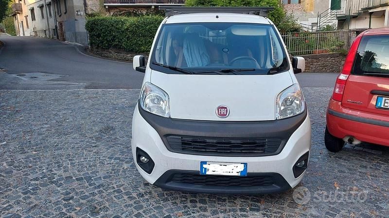 Usata Fiat Qubo Trekking 75 CV (55 kW) 2016 Bianco Monovolume