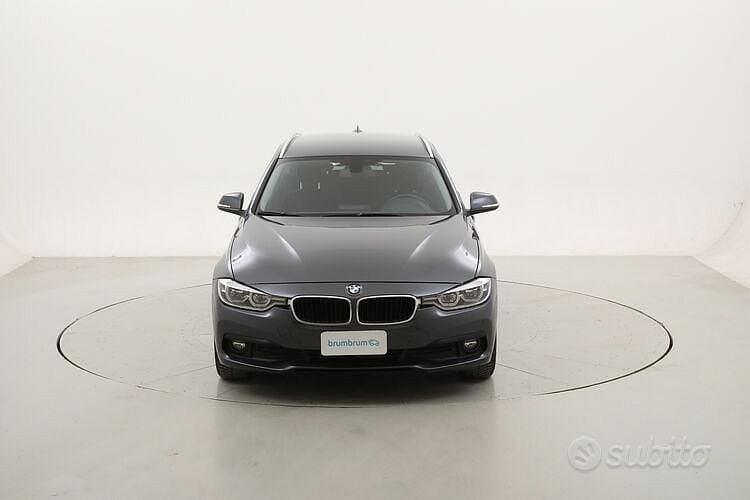 Usata BMW 320 Advantage 190 CV (139 kW) 2019 Grigio Station wagon