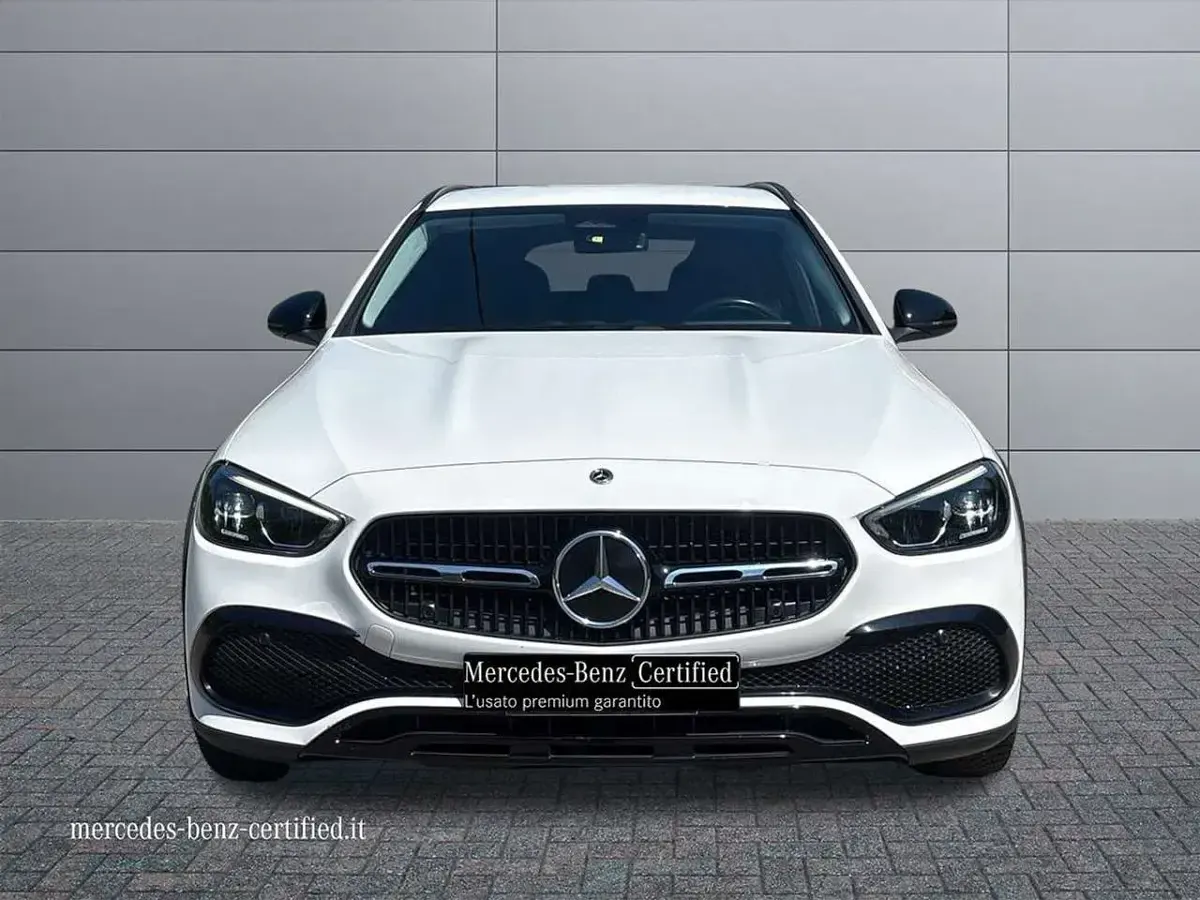 Usata Mercedes C220 Premium 200 CV (147 kW) 2022 Bianco Station wagon