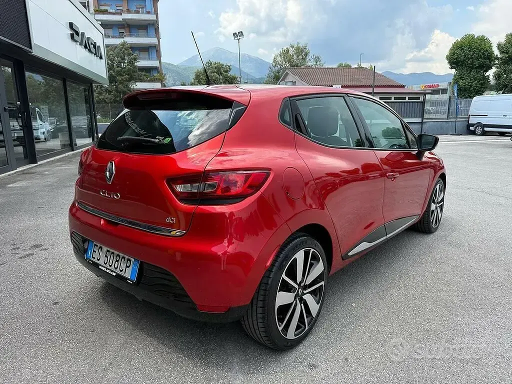 Usata Renault Clio IV 90 CV (66 kW) 2014 Rosso Berlina