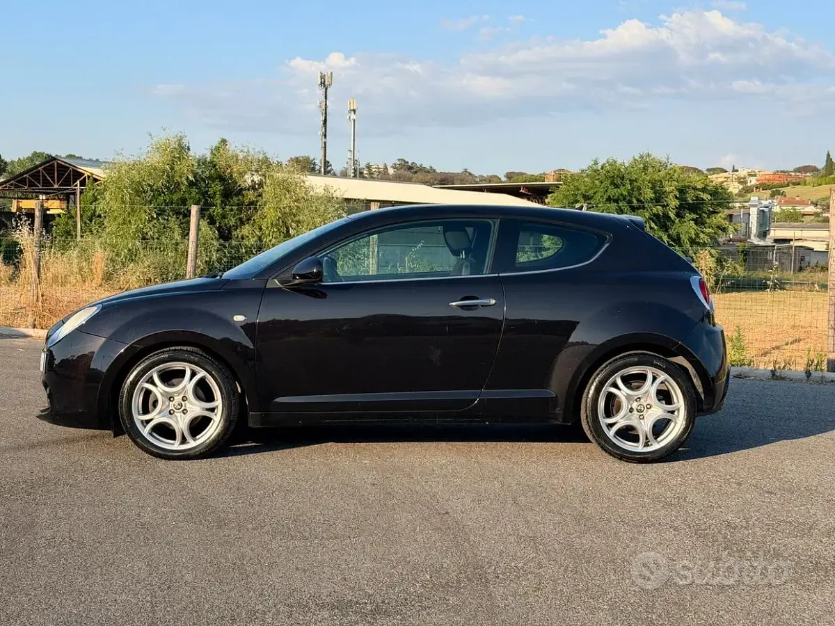 Usata Alfa Romeo MiTo 135 CV (99 kW) 2011 Nero Utilitaria