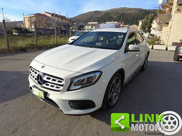Usata Mercedes GLA200 Premium 135 CV (99 kW) 2018 Bianco SUV