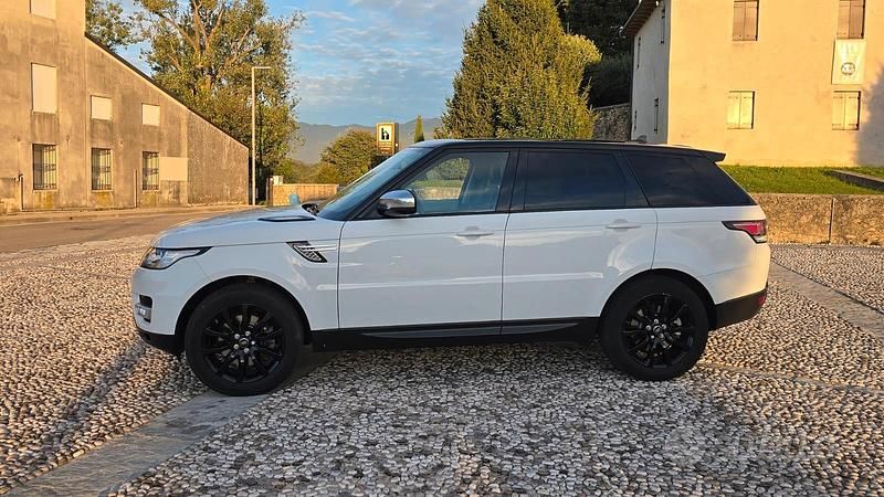 Usata Land Rover Range Rover Sport 249 CV (183 kW) 2015 Bianco SUV