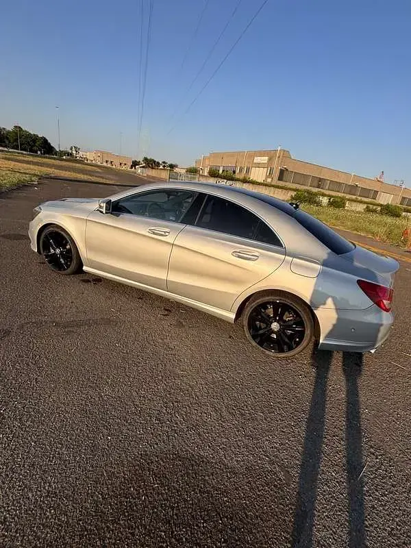 Usata Mercedes CLA220 177 CV (130 kW) 2015 Grigio Coupé