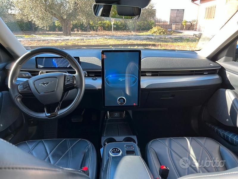 Usata Ford Mustang Mach-E Extended Range 216 kW (294 CV) 2021 Nero SUV
