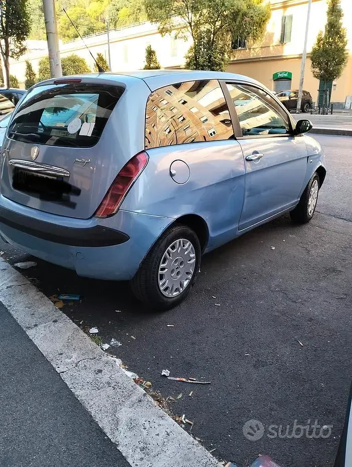 Usata Lancia Ypsilon 69 CV (50 kW) 2005 Utilitaria