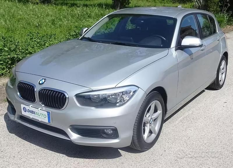 Occasion BMW 116 Efficient Dynamics 116 ch (85 kW) 2017 Gris Citadine
