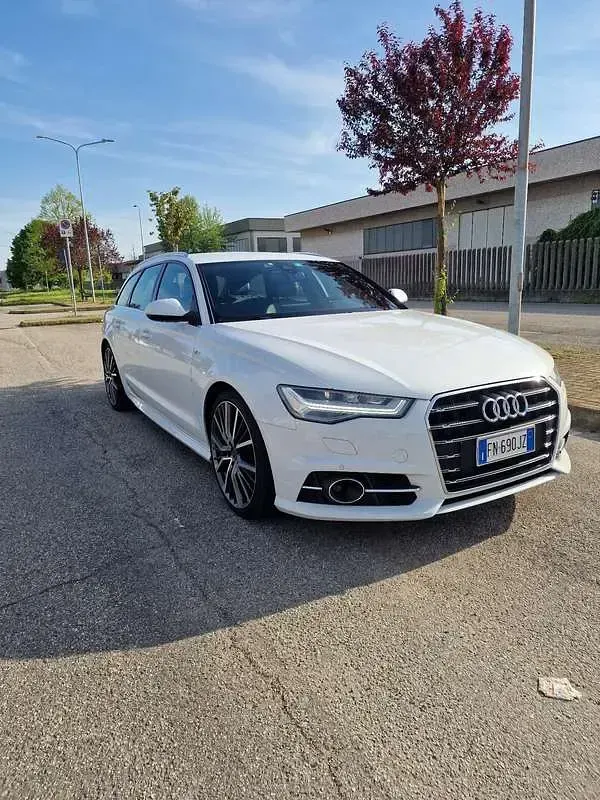 Usata Audi A6 S-Line 190 CV (139 kW) 2018 Station wagon