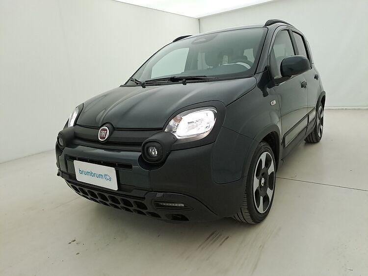 Usata Fiat Panda Cross Cross 71 CV (52 kW) 2025 Verde scuro Utilitaria
