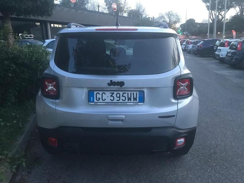 Usata Jeep Renegade Night Eagle 120 CV (88 kW) 2020 Argento SUV